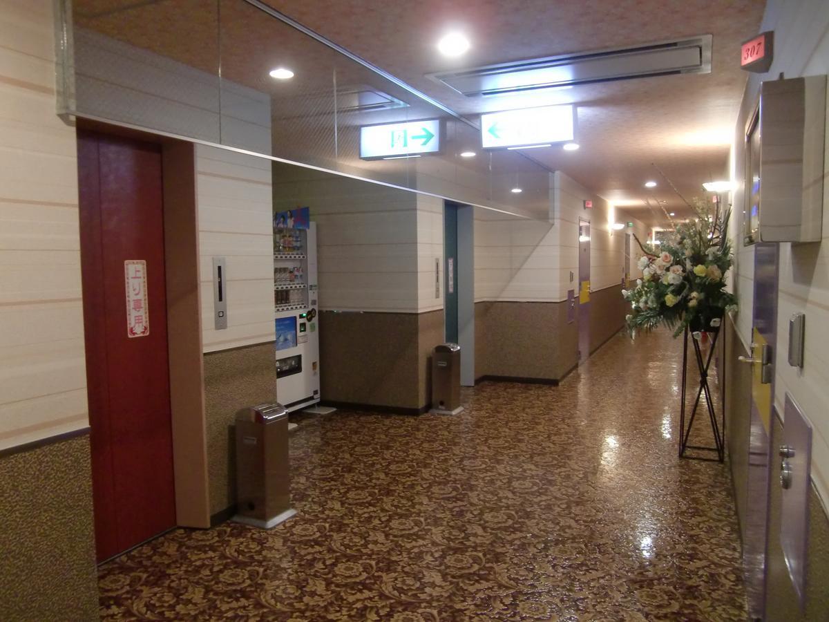 Отель Golf Nagasaka (Adults Only) Хокуто Экстерьер фото